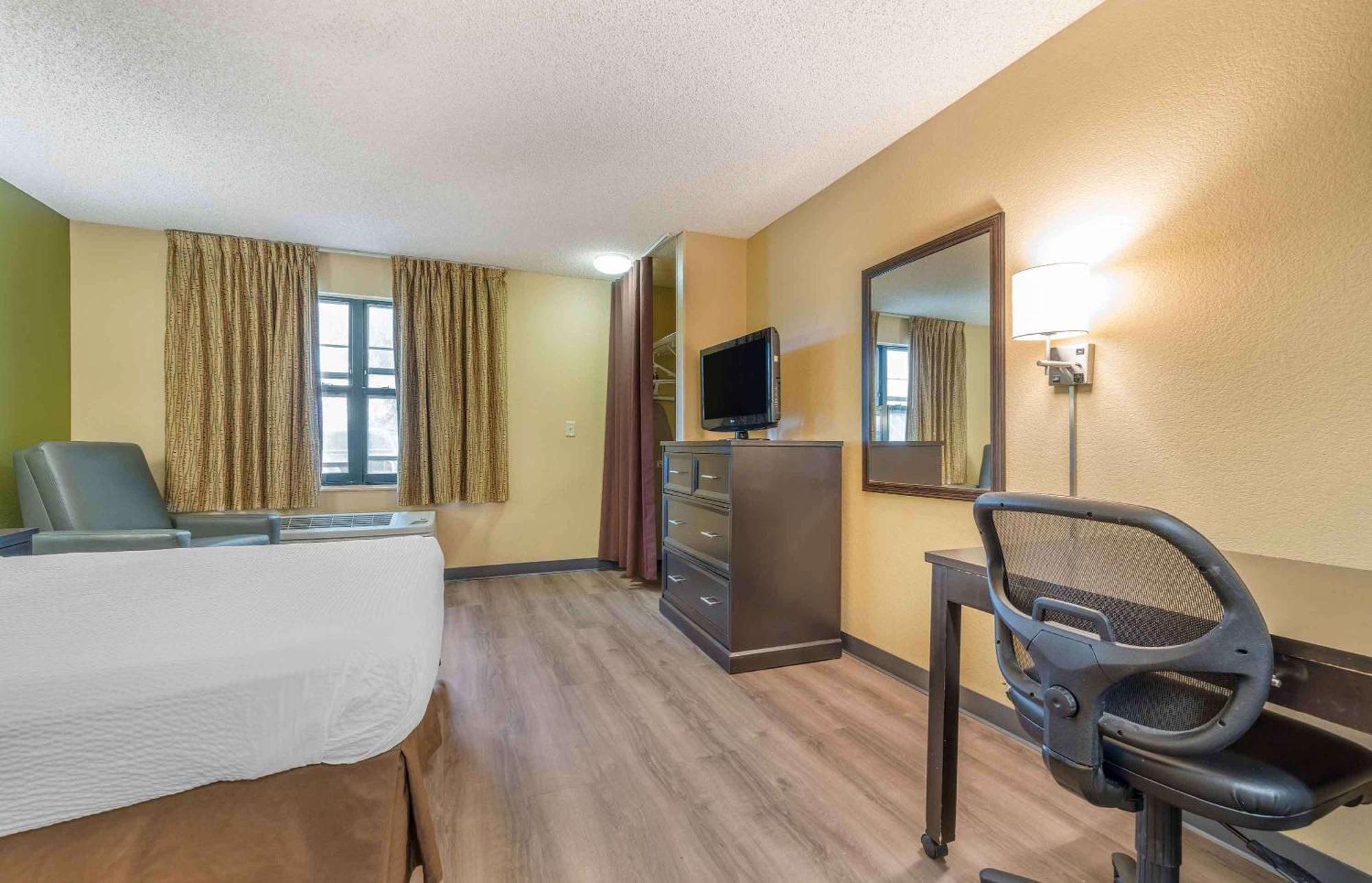 Extended Stay America Suites - Temecula - Wine Country Exterior photo